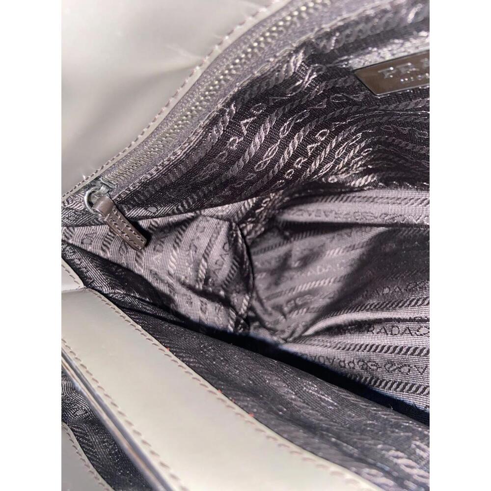Prada Spazzolato matte gray patent leather hand tote bag - Picture 10 of 16
